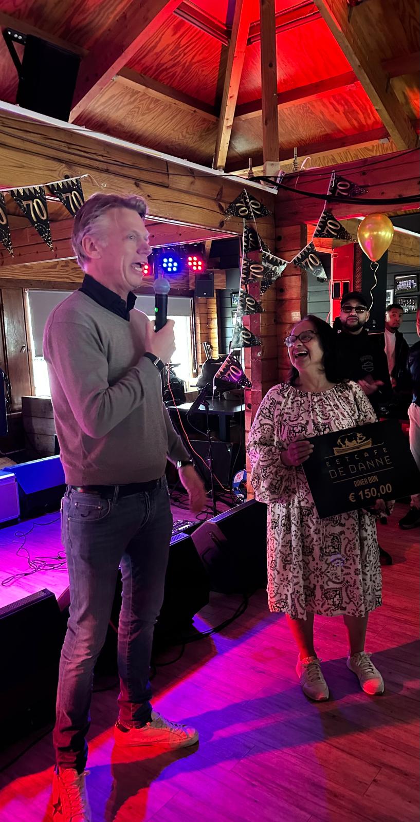 Ester Pesiwarissa erelid van FC Breukelen