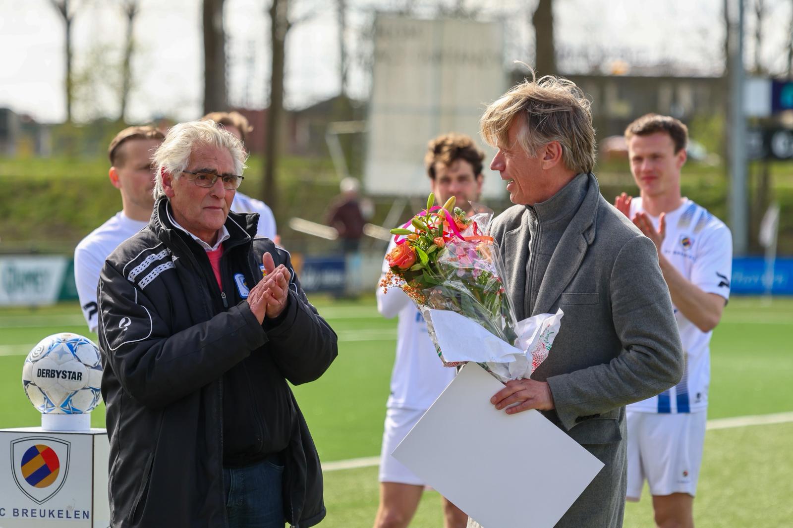 Henk Moen benoemd tot erelid